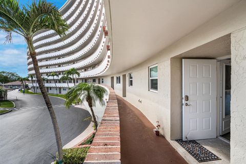 A home in Deerfield Beach