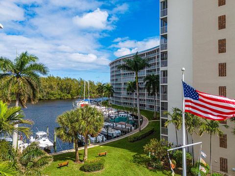 A home in Deerfield Beach