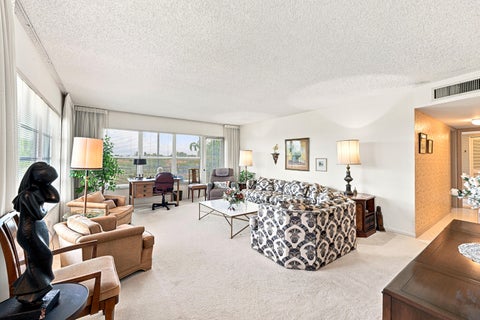 Tiny photo for 10777 W Sample Road #407, Coral Springs, FL 33065 (MLS # B26055317)