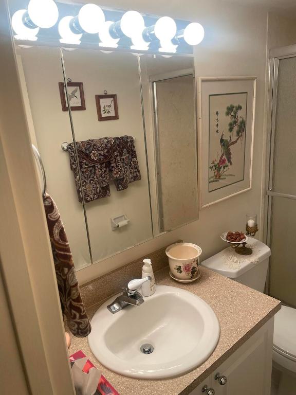 TEQUESTA GARDEN CONDO 6 - Residential