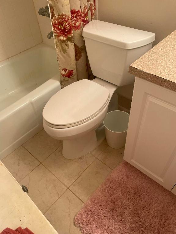 TEQUESTA GARDEN CONDO 6 - Residential