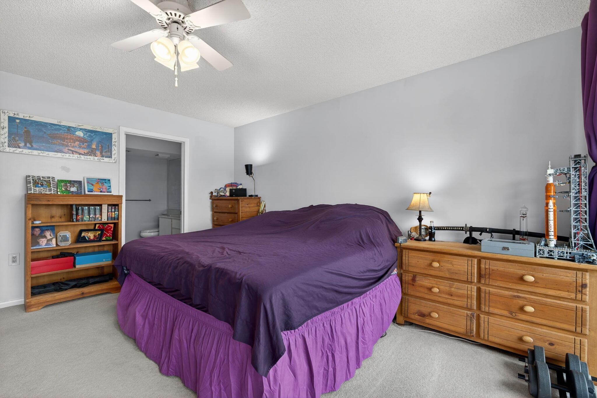 WHITEHALL - Residential