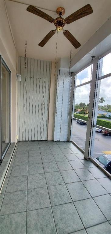 RIVER SHORES - Residential