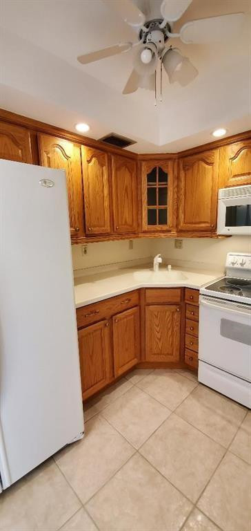 3040 NE 16th Avenue 303 A