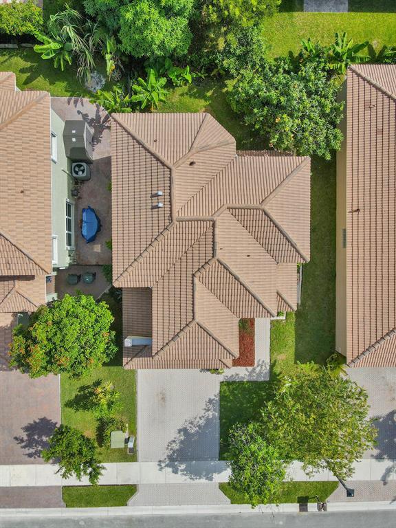 COCONUT POINTE - Residential