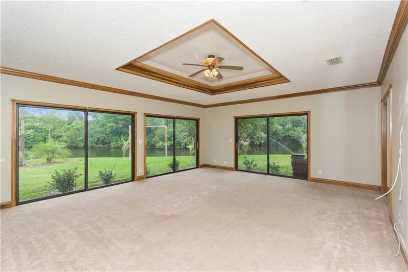 Lexington l of Sherbrooke - Residential Lease