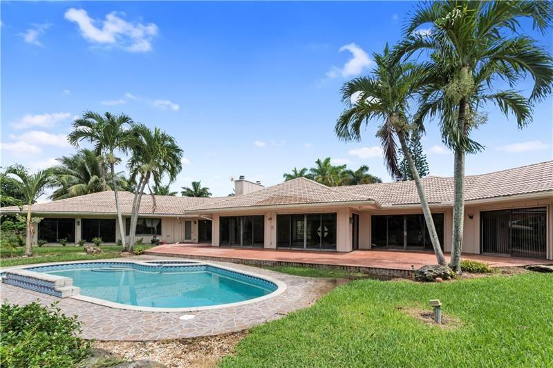 Lexington l of Sherbrooke - Residential Lease