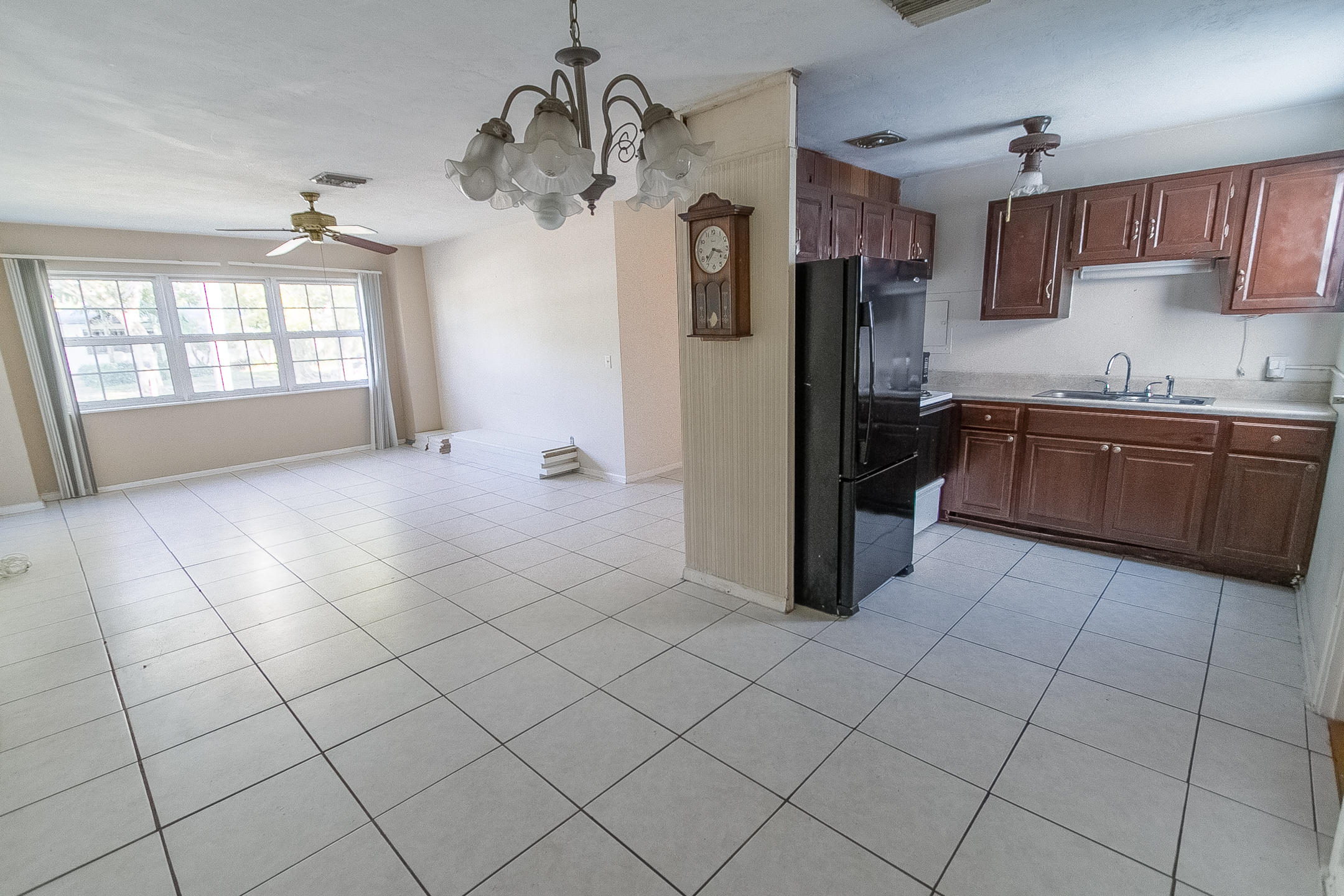 LAKE OSBORNE HEIGHTS - Residential