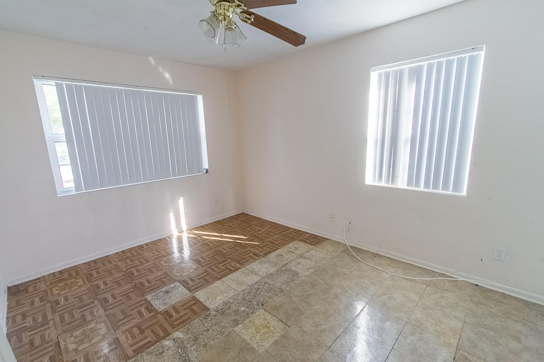 LAKE OSBORNE HEIGHTS - Residential