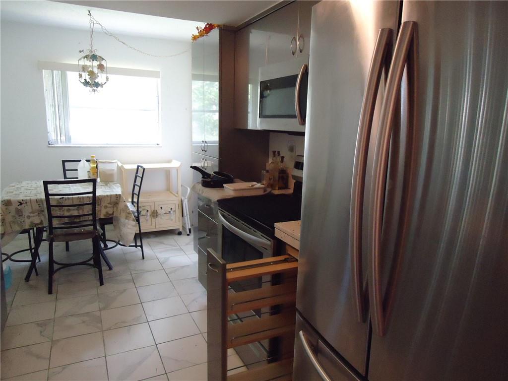 Mainlands Of Tamarac Lake - Residential