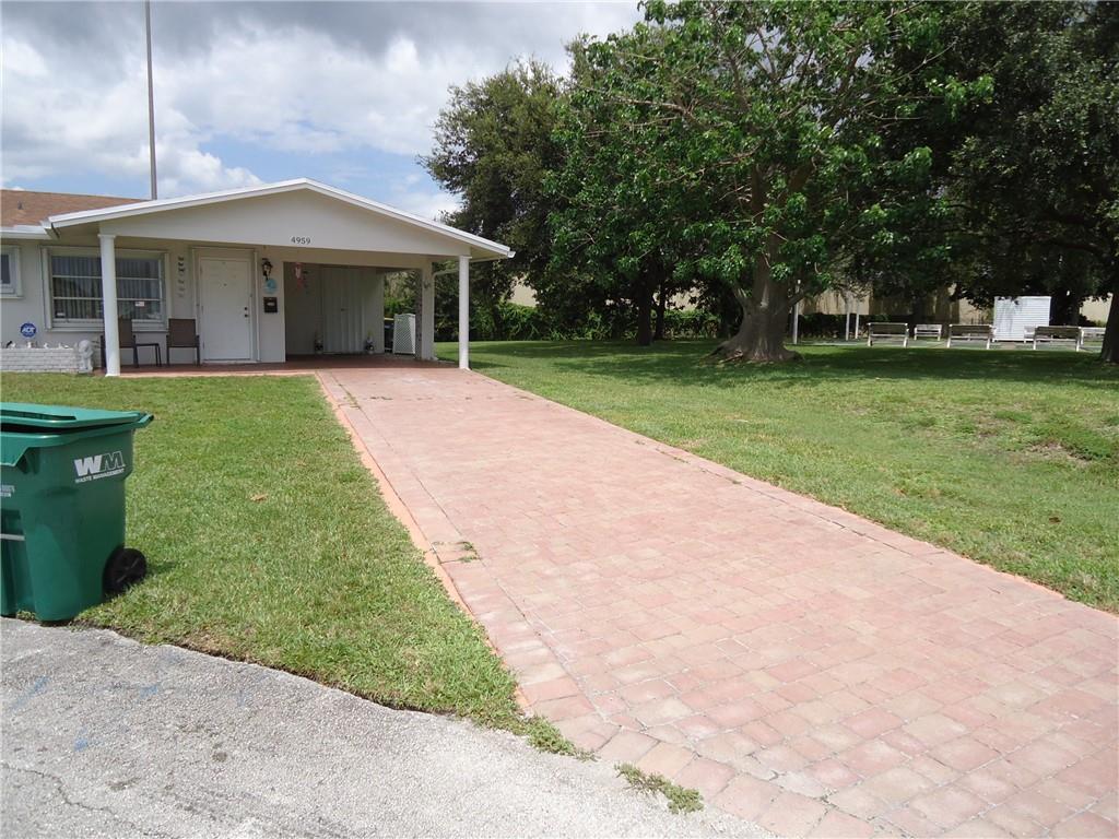 Mainlands Of Tamarac Lake - Residential