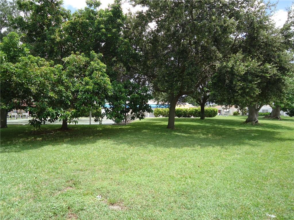 Mainlands Of Tamarac Lake - Residential