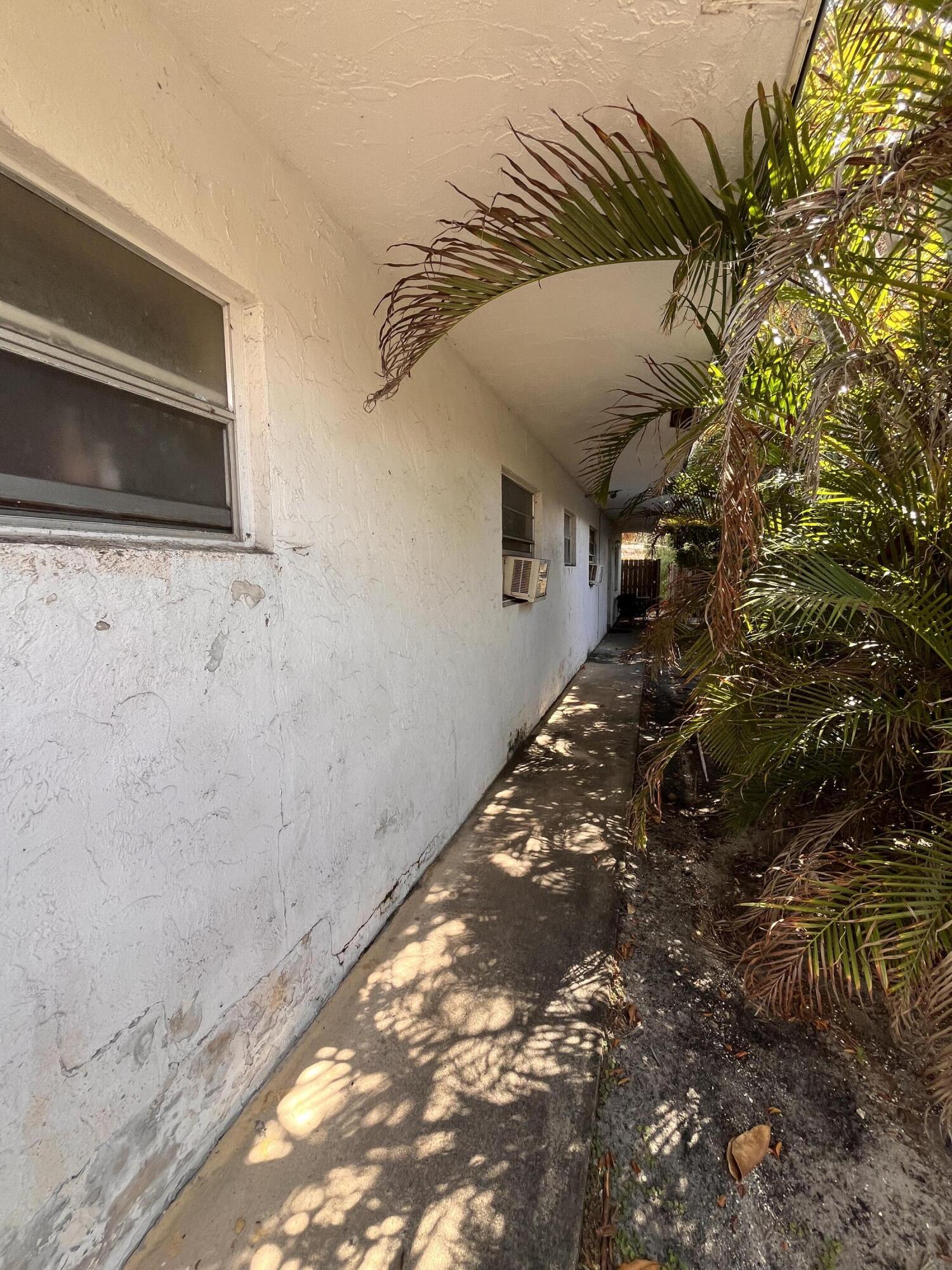 OCEAN WAY PARK - Residential Income