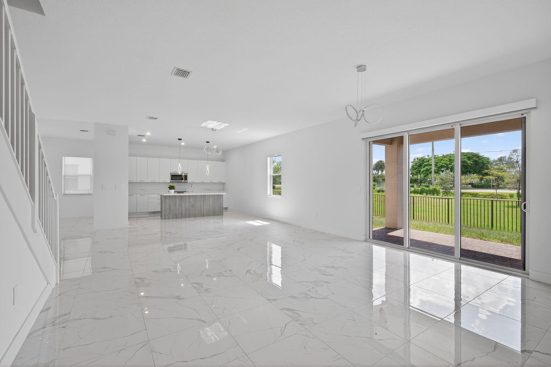 Crescent Ridge DAVIE - Residential