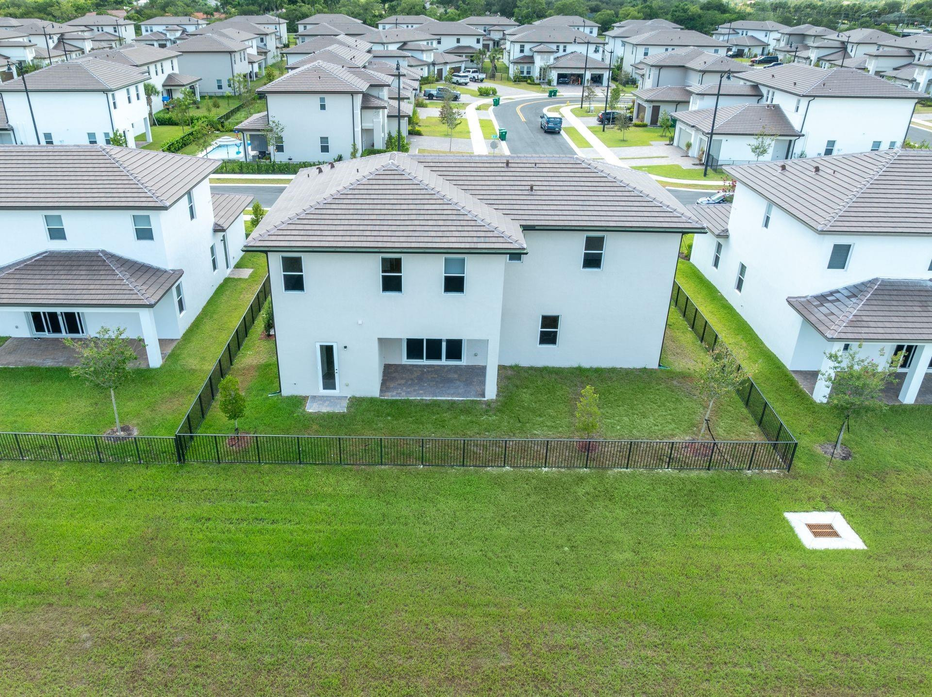 Crescent Ridge DAVIE - Residential