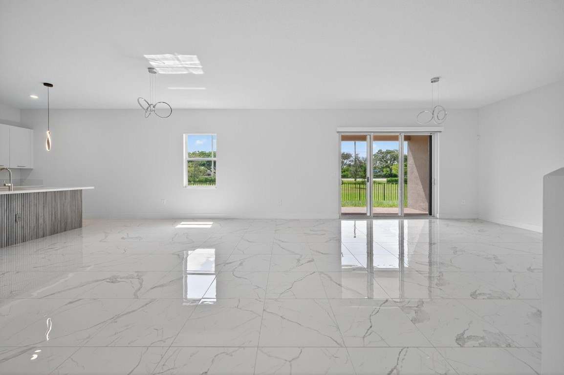 Crescent Ridge DAVIE - Residential