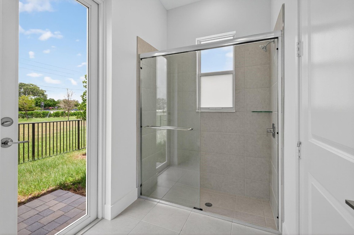 Crescent Ridge DAVIE - Residential