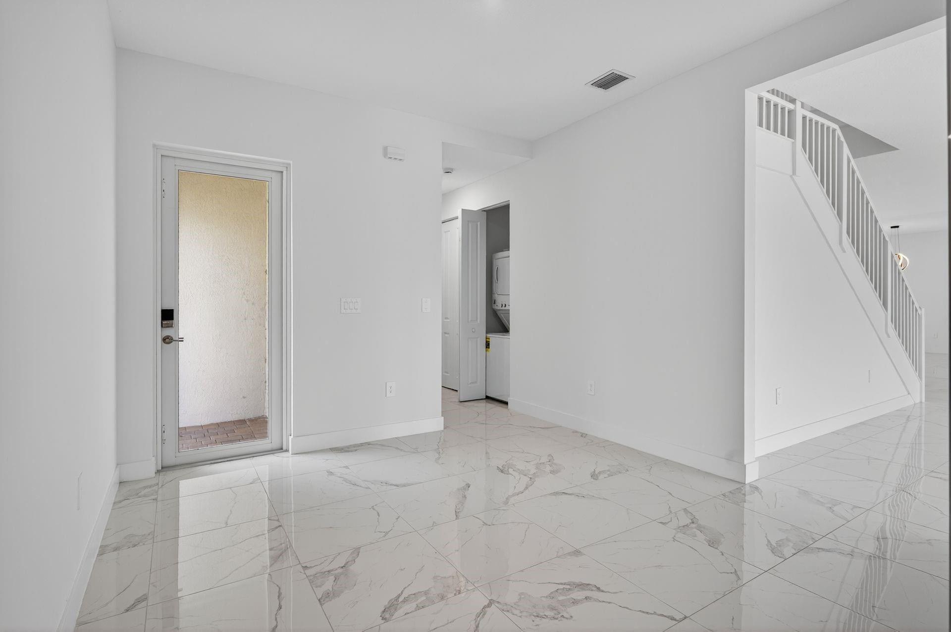 Crescent Ridge DAVIE - Residential