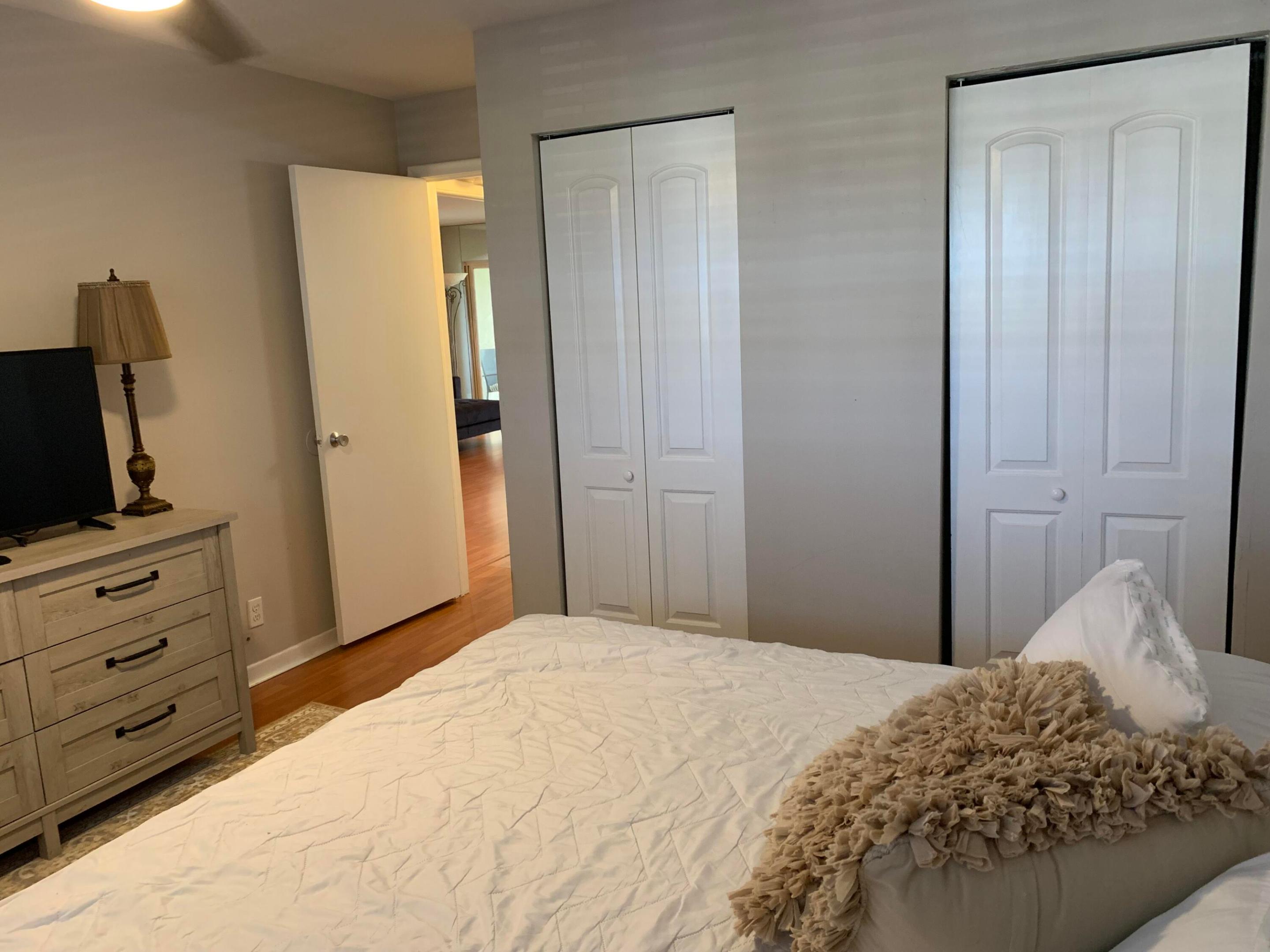 FOUNTAINS OF PALM BEACH CONDO 7 - Residential Lease