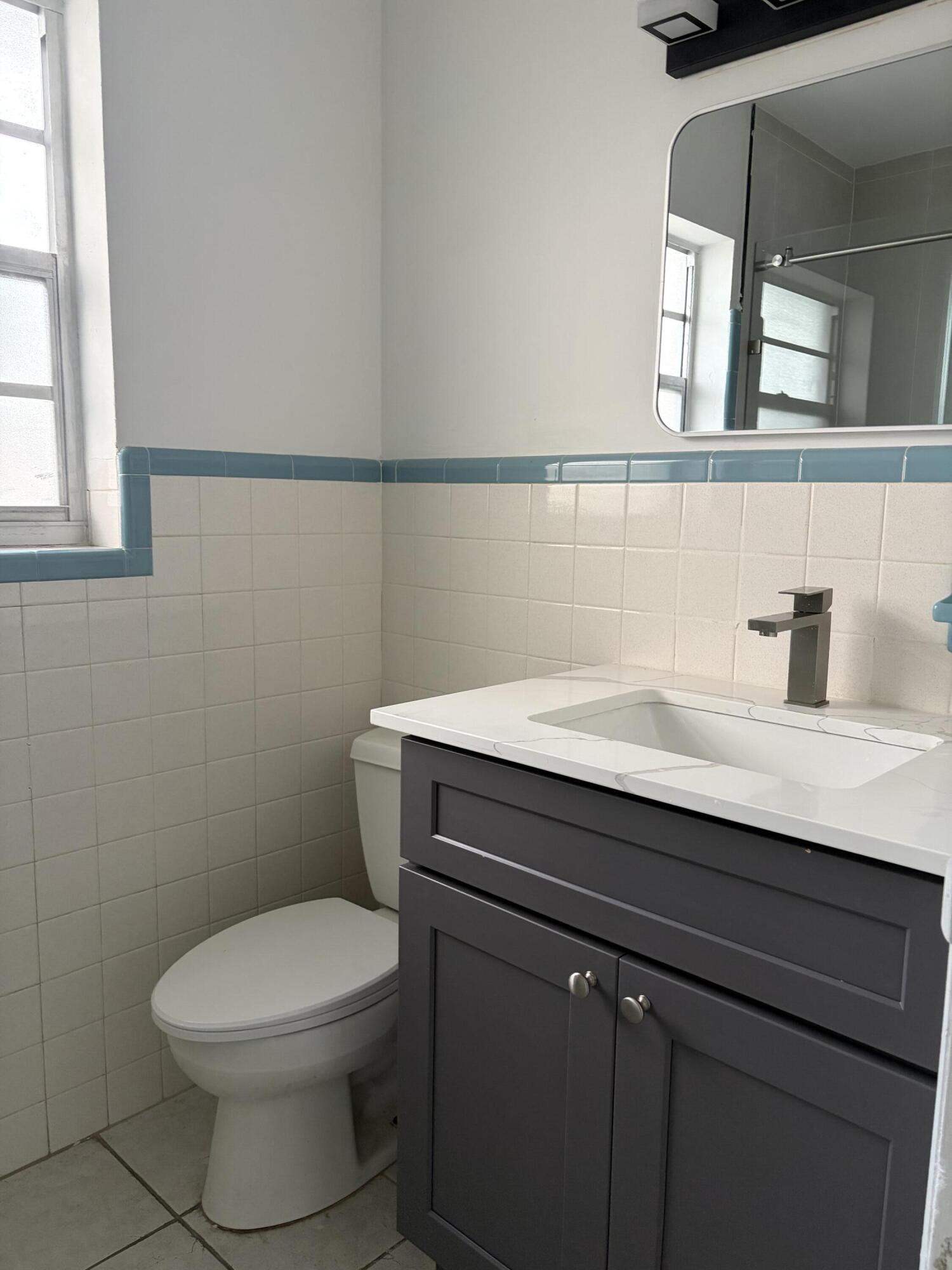 DEERFIELD COLONY COURT - Residential Lease