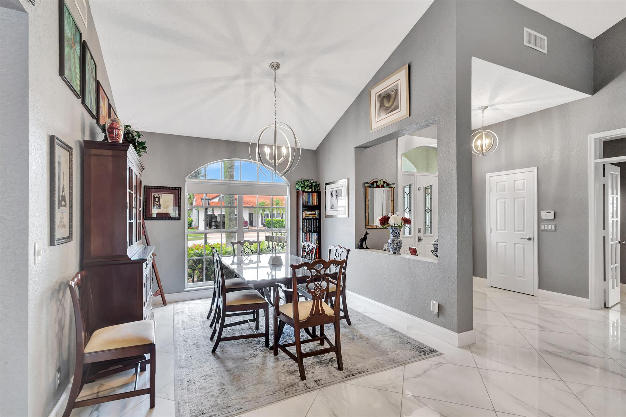 GARDENS HUNT CLUB - Residential