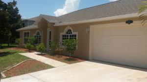 This home qualifies for the Freddie Mac first look initiative where only owner occupants can make offers until July 29, 2015, then it opens up to investors as well. GREAT HOUSE WITH ALL TILE FLOORING IN A GATED COMMUNITY AND IT HAS BEEN PAINTED INSIDE AND OUT PLUS HAS NEW APPLIANCES. THERE IS A LARGE SECREENED IN PATIO OVERLOOKING A NICE FENCED IN BACK YARD.