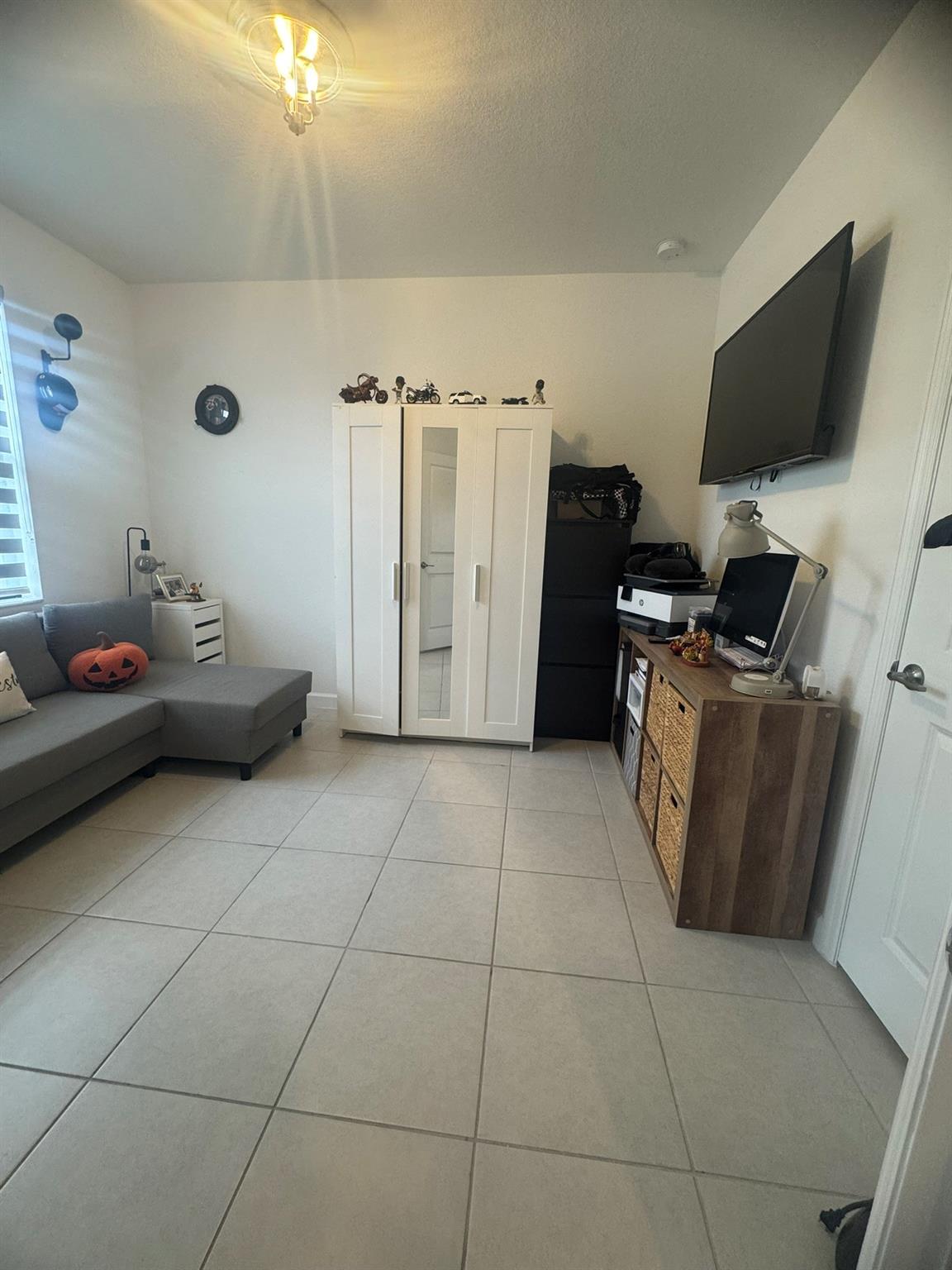 SIENA RESERVE SOUTH - Residential Lease