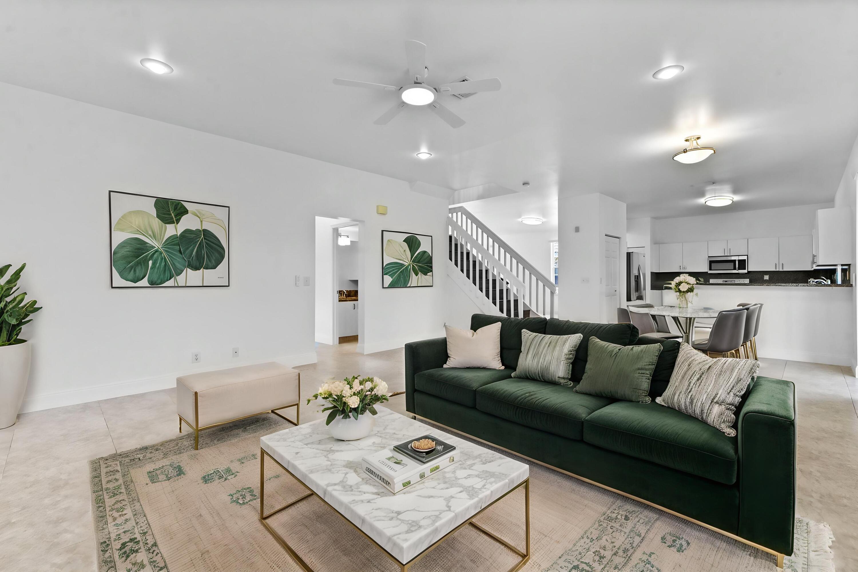 RAINBOW LAKES - Residential
