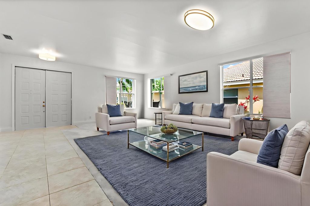 Photo of 5705 Descartes Circle, Boynton Beach, FL 33472 (MLS # B26031959)