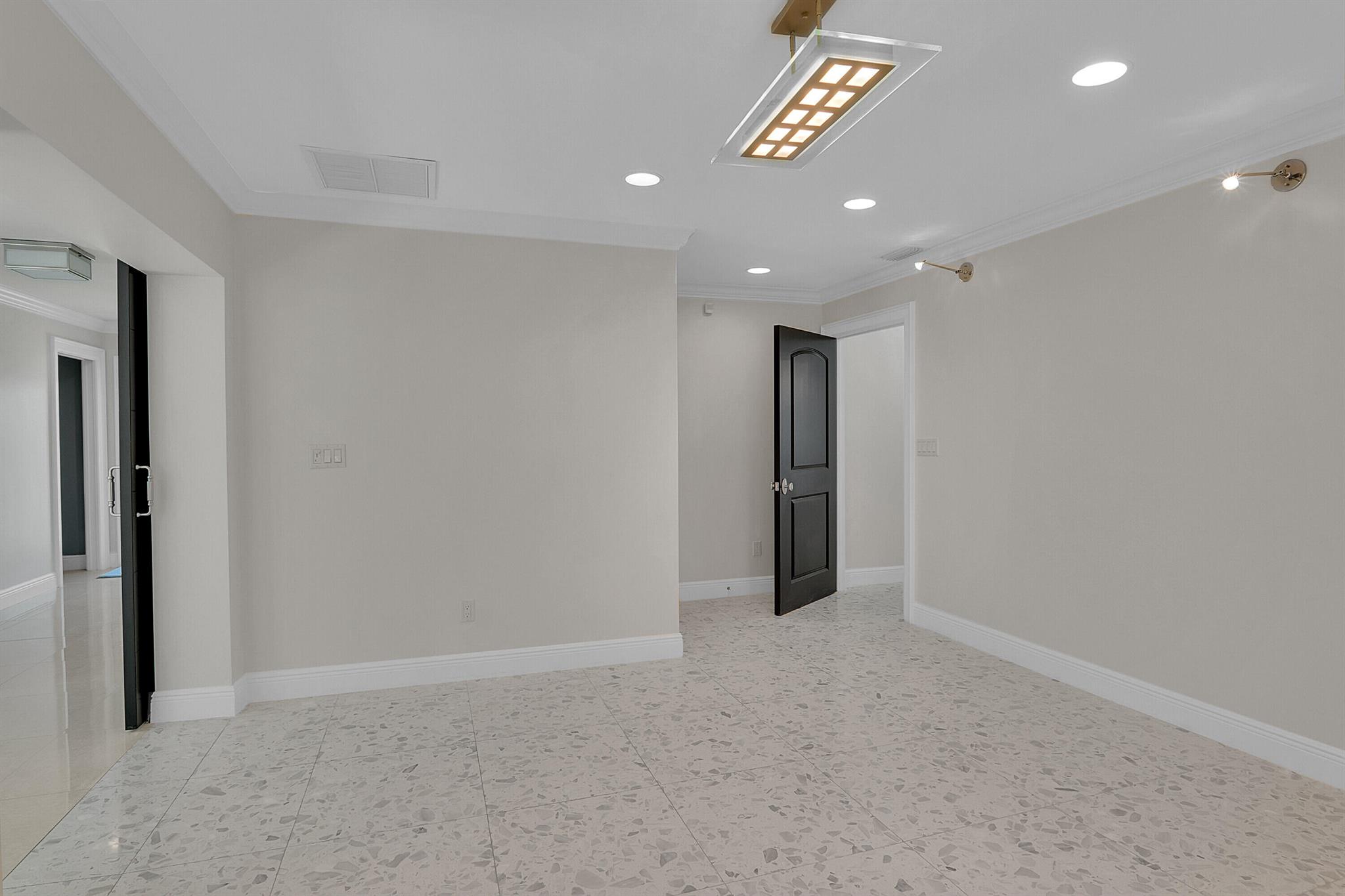 STEEPLECHASE - Residential