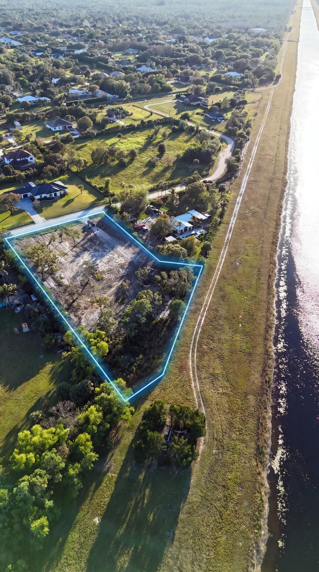 Photo of 0 169th Place N, Palm Beach Gardens, FL 33418 (MLS # B26017656)