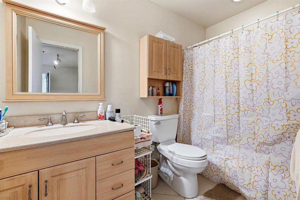 BOYNTON LANDINGS CONDO - Residential Lease