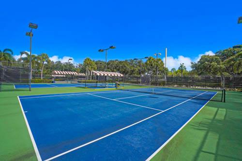 VILLAGE OF SANDALWOOD LAKES SOUTH - Residential