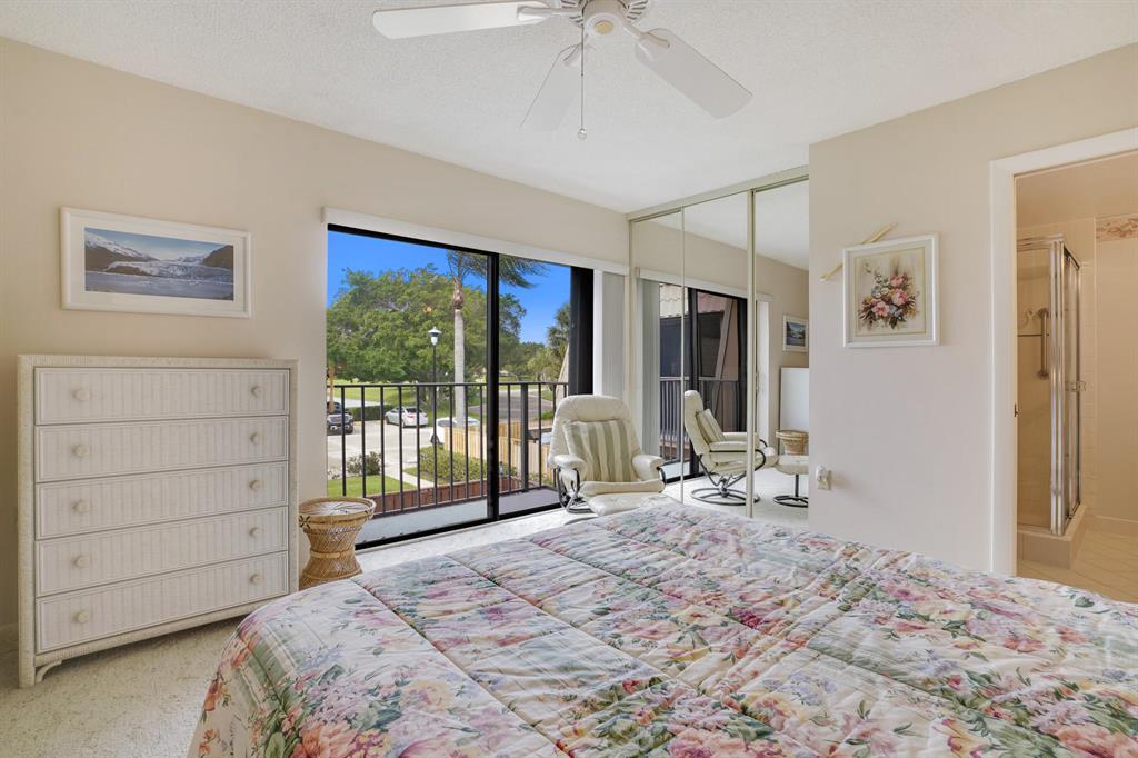 VILLAGE OF SANDALWOOD LAKES SOUTH - Residential