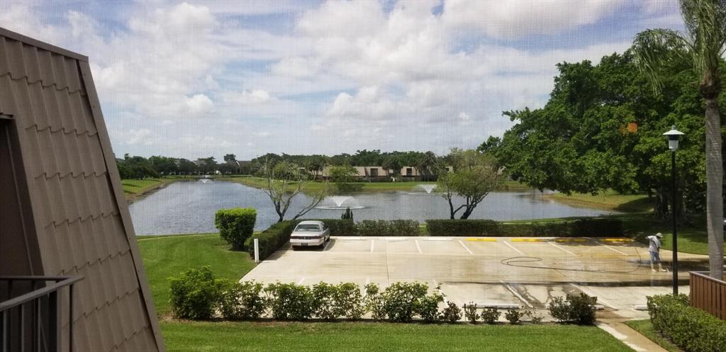 VILLAGE OF SANDALWOOD LAKES SOUTH - Residential