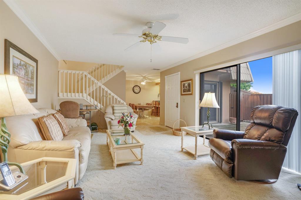 VILLAGE OF SANDALWOOD LAKES SOUTH - Residential