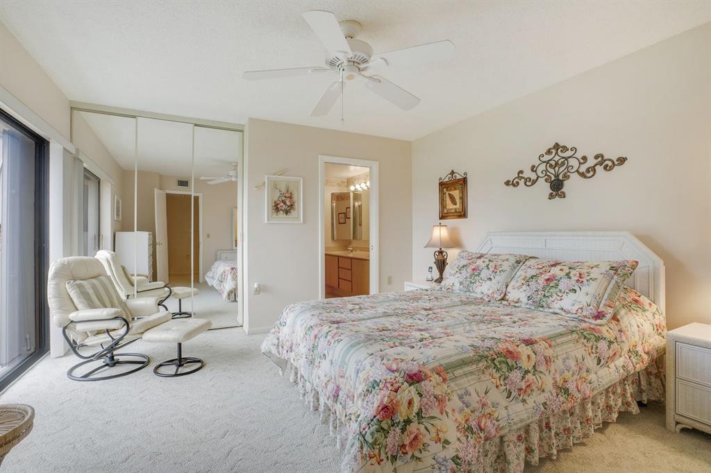 VILLAGE OF SANDALWOOD LAKES SOUTH - Residential