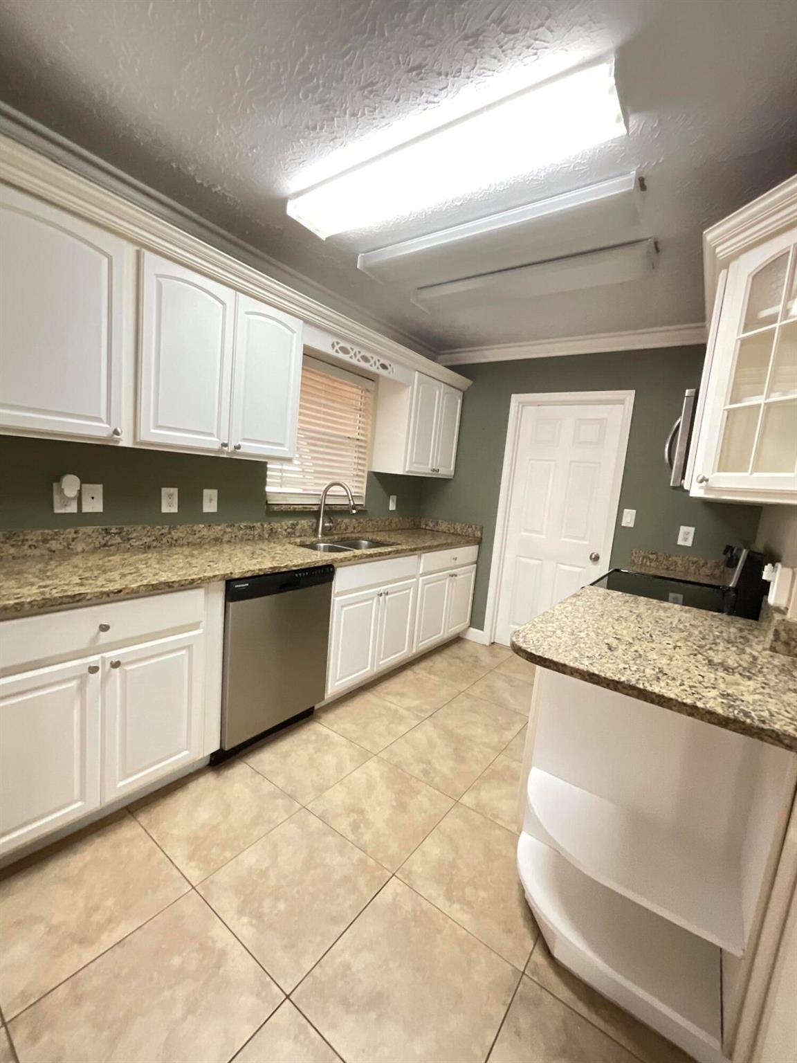 PORT ST LUCIE SECTION 27 - Residential