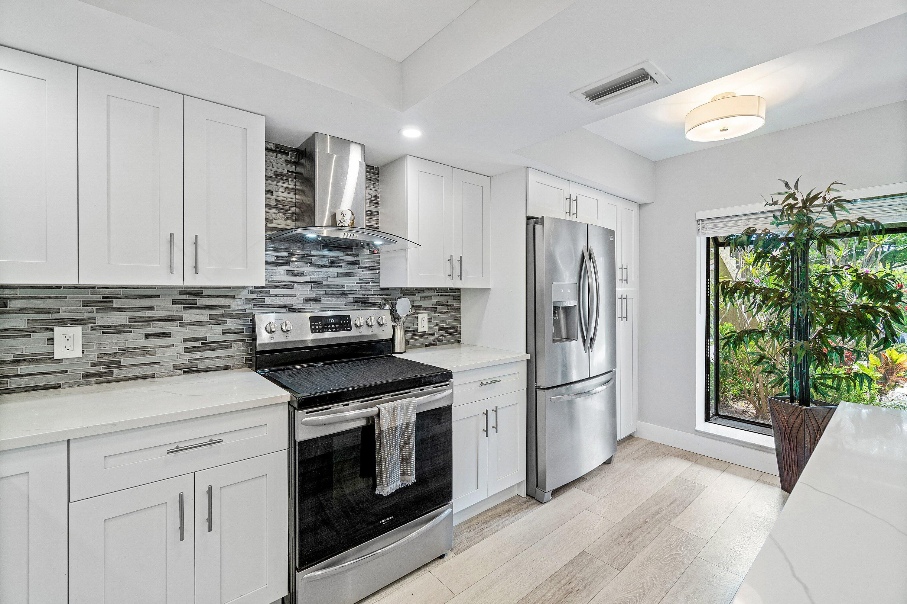 BOCA DELRAY I-III CONDO S FILED IN OR3857P483,4 - Residential