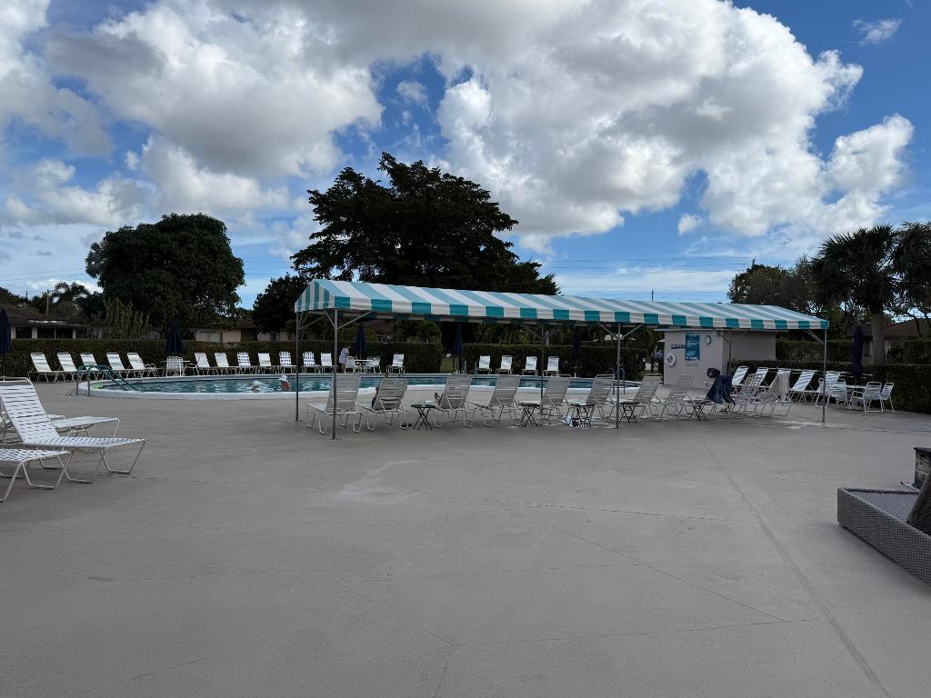 VILLAGES OF ORIOLE BONAIRE - Residential