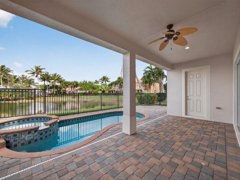 Tiny photo for 12054 Aviles Circle, Palm Beach Gardens, FL 33418 (MLS # B26014496)