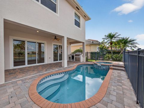 Tiny photo for 12054 Aviles Circle, Palm Beach Gardens, FL 33418 (MLS # B26014496)