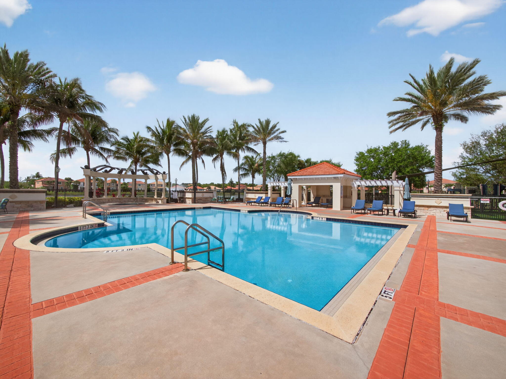 PALOMA - Residential