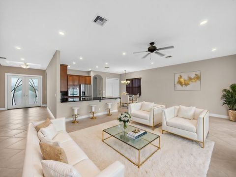 Tiny photo for 12054 Aviles Circle, Palm Beach Gardens, FL 33418 (MLS # B26014496)