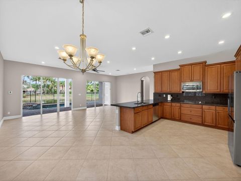 Tiny photo for 12054 Aviles Circle, Palm Beach Gardens, FL 33418 (MLS # B26014496)