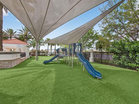 Tiny photo for 12054 Aviles Circle, Palm Beach Gardens, FL 33418 (MLS # B26014496)