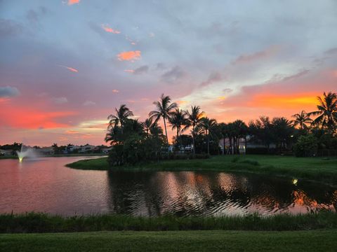 Tiny photo for 12054 Aviles Circle, Palm Beach Gardens, FL 33418 (MLS # B26014496)