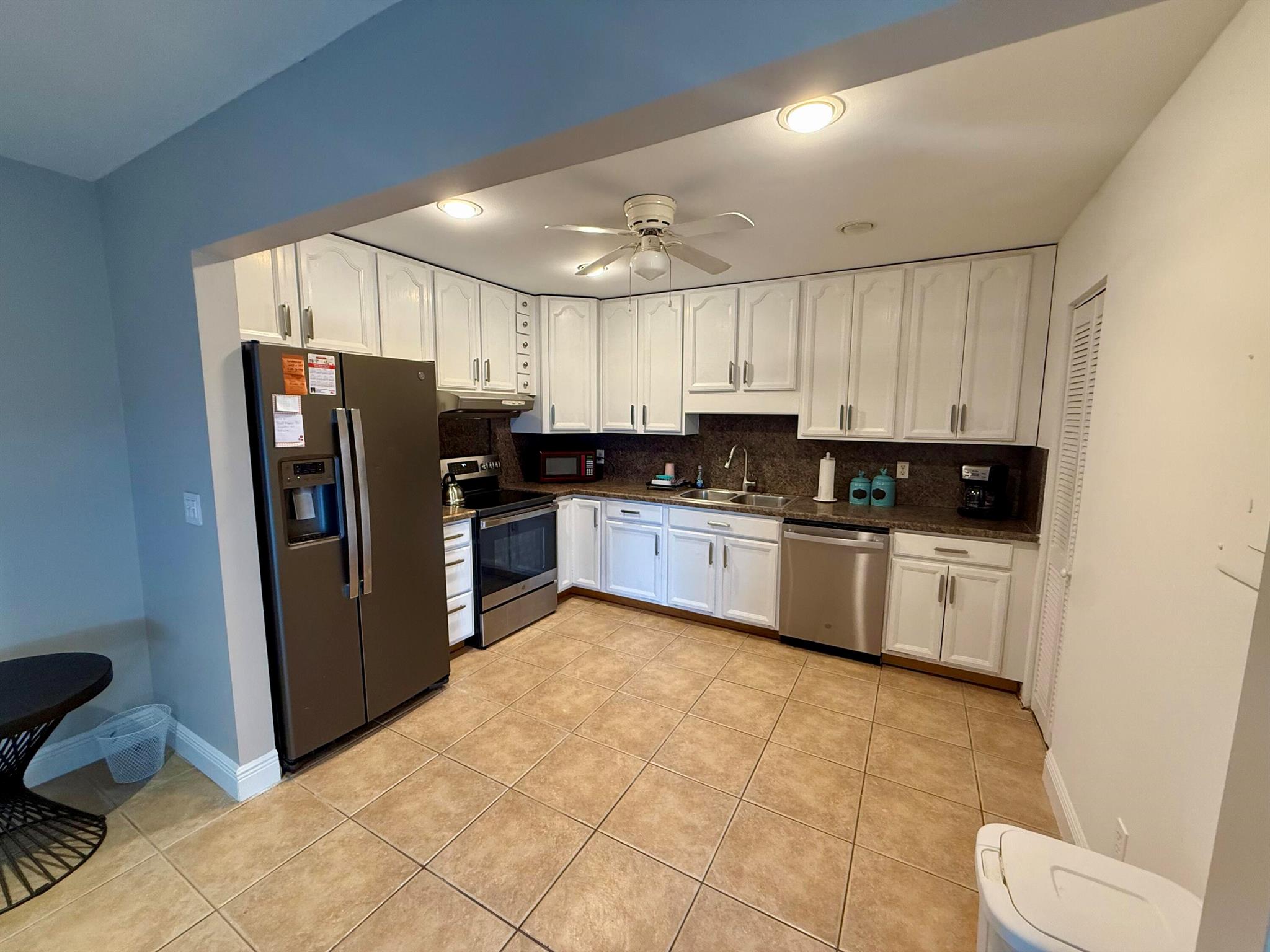 INDIAN CREEK PH III-A - Residential Lease