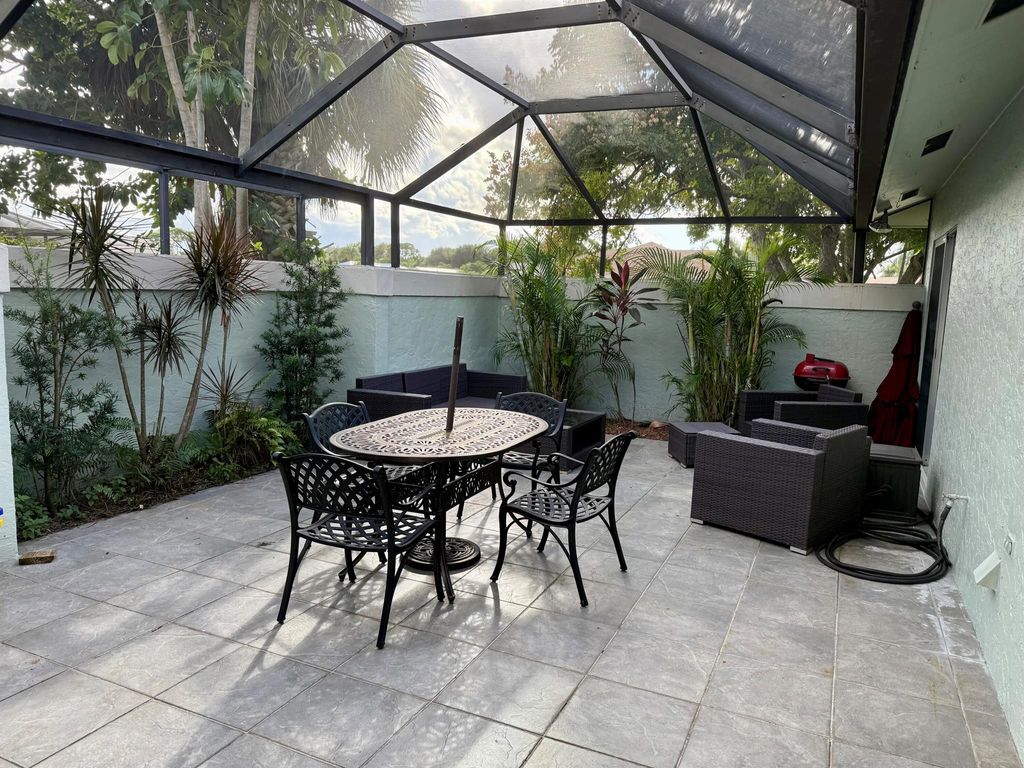 Photo of 107 Bent Arrow Drive #D, Jupiter, FL 33458 (MLS # R11125610)