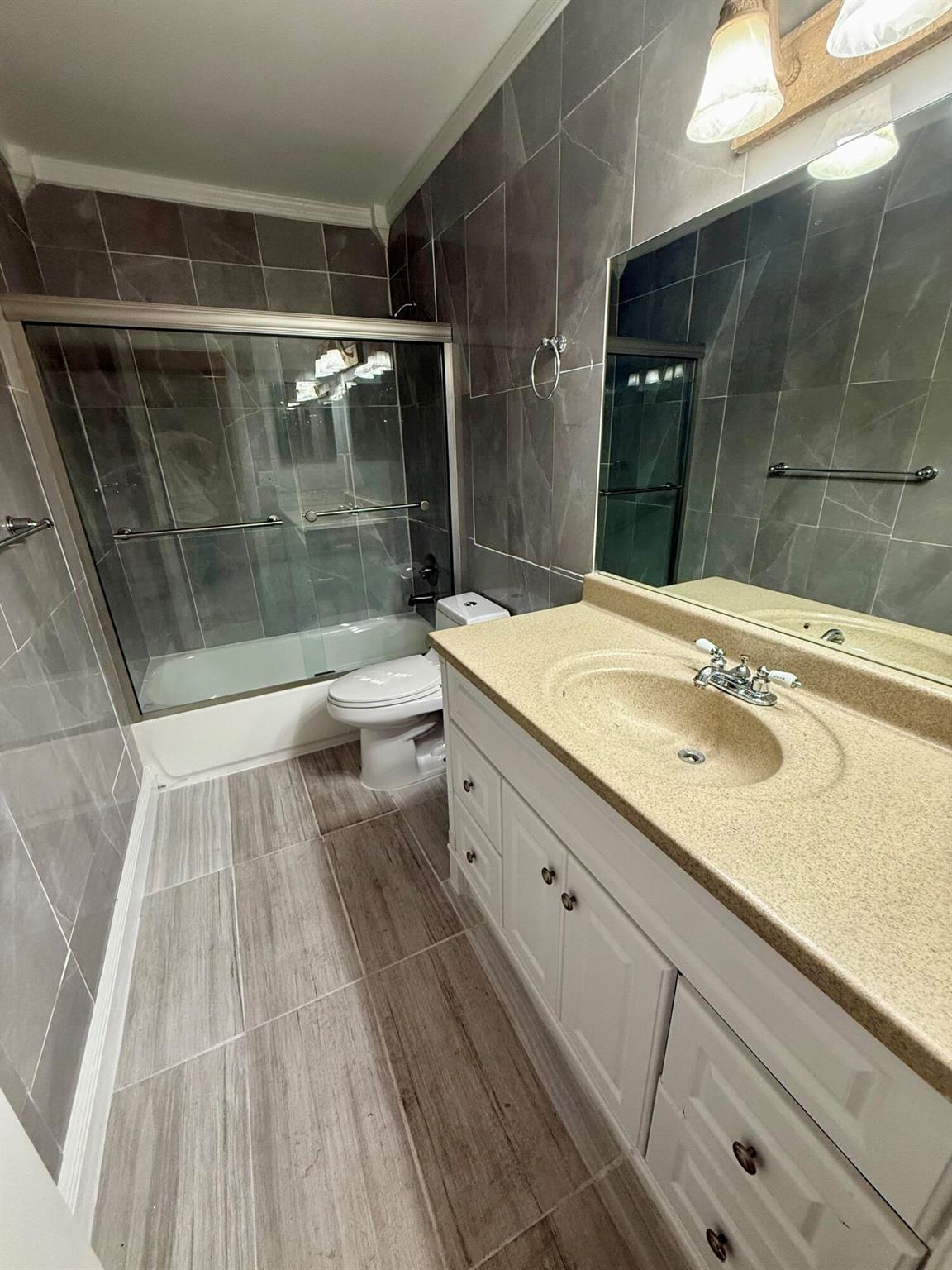 INDIAN CREEK PH III-A - Residential Lease